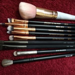 Make-up 🖌️ brushes